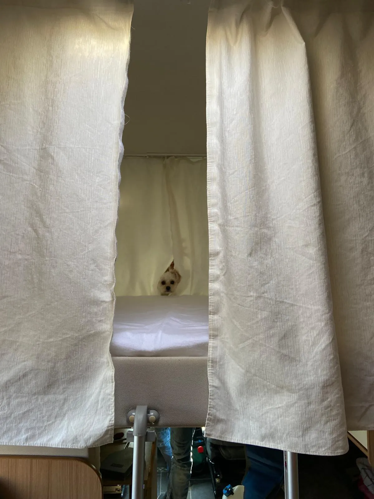 Schlafbereich mit Hubbett