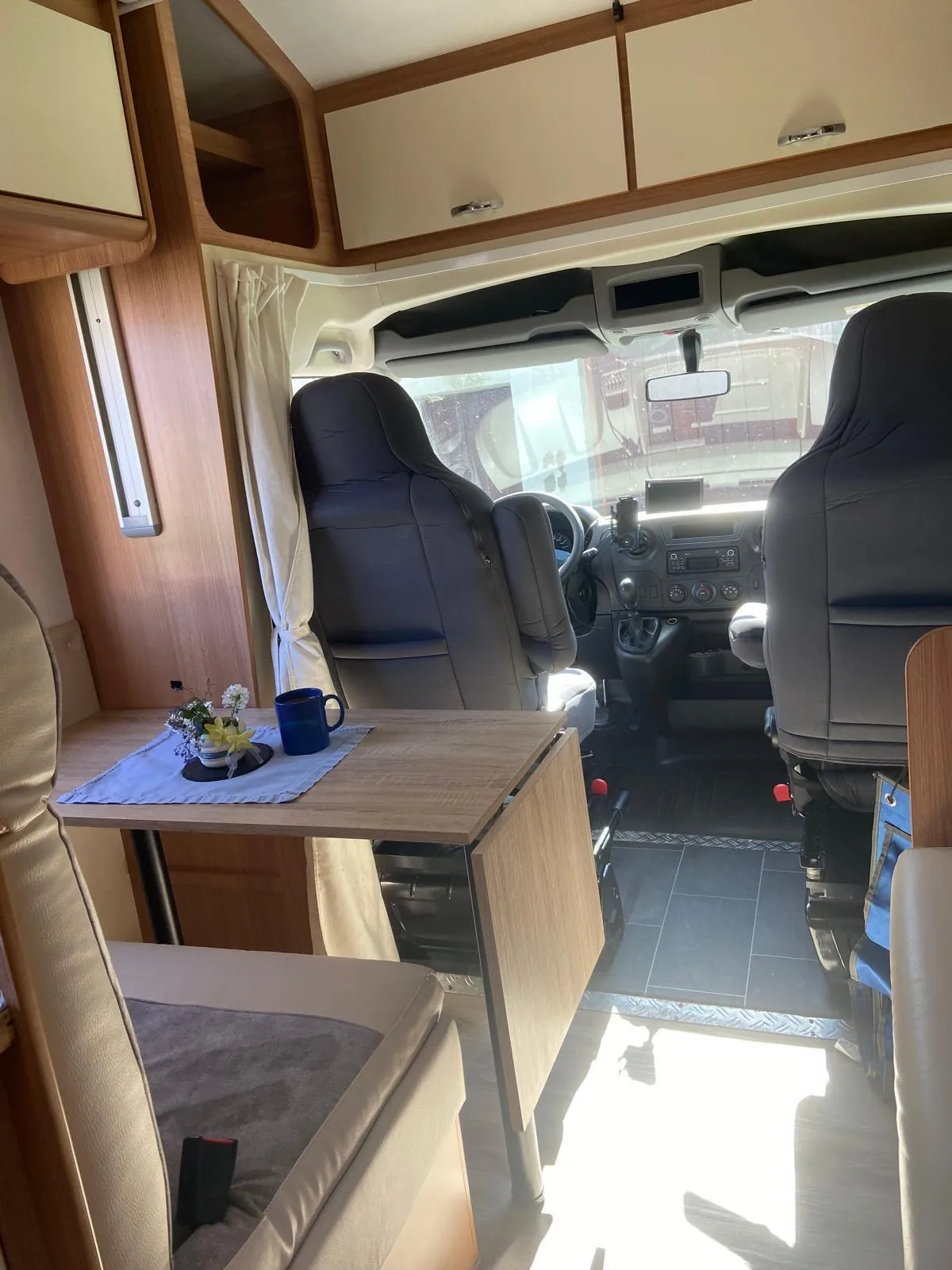 Stauraum und Schränke