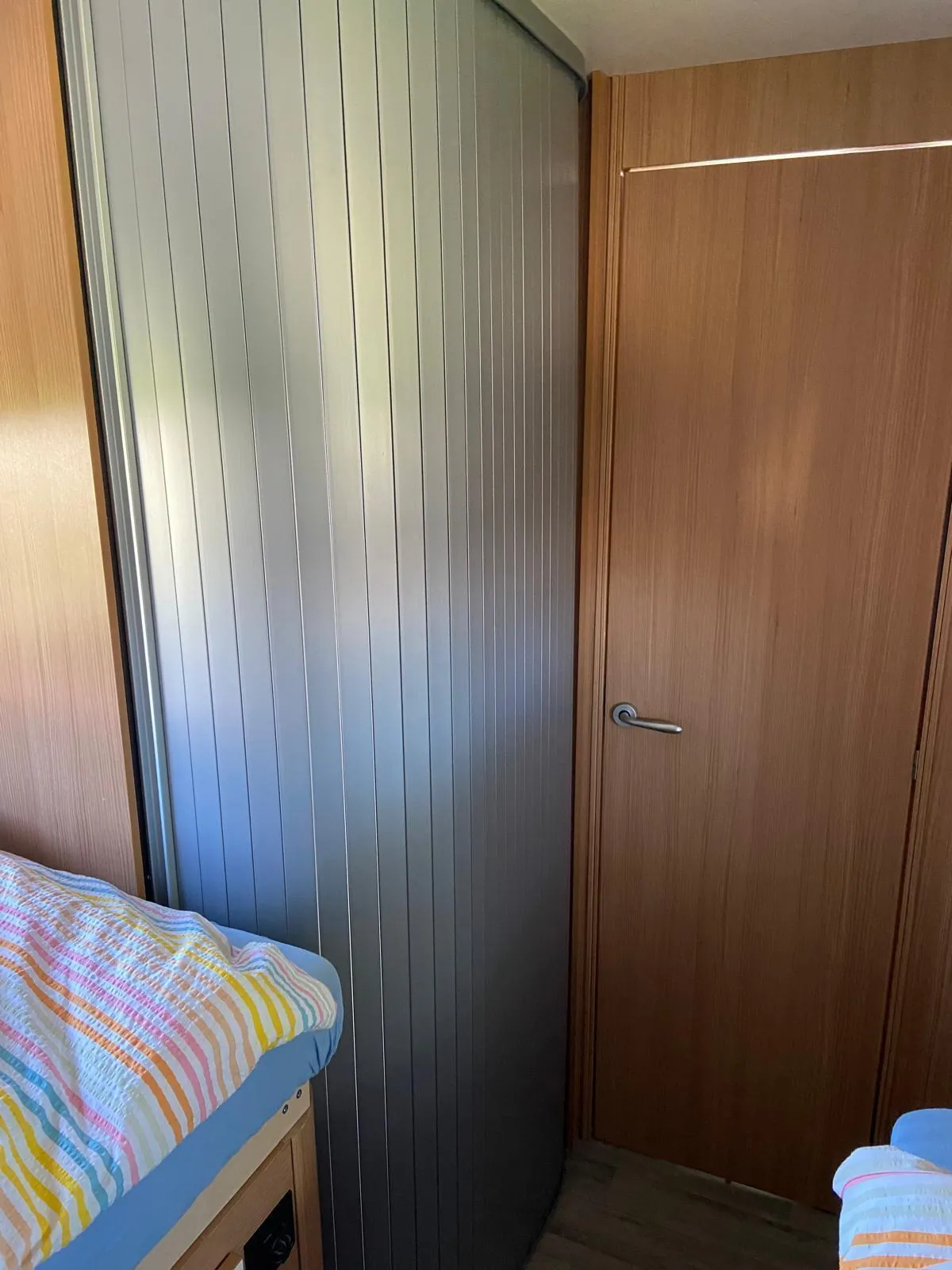 Außenansicht des Wohnmobils Karl-Friedrich II in Stralsund